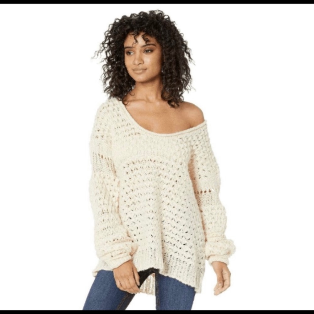 Free People Crashing waves oversized sweater!